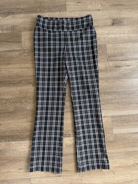 Soho Black and White Plaid Stretch Pants